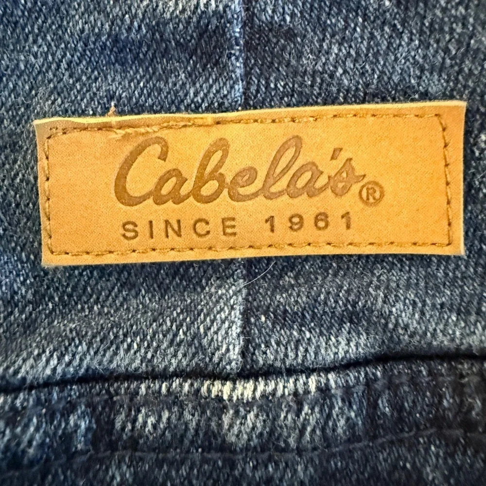 Cabela's Denim Jeans with Tan Label